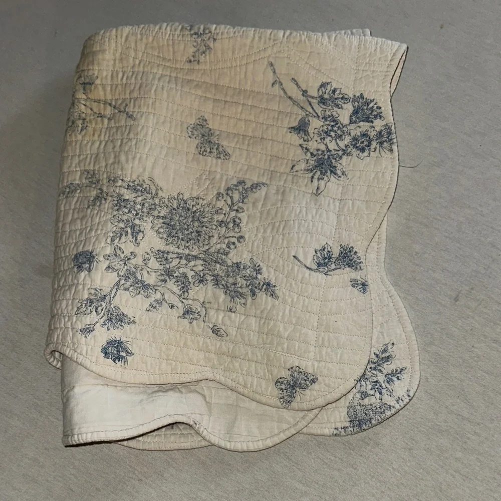 Home. Bedding. Floral Quilted Cream and Blue Pillowcase